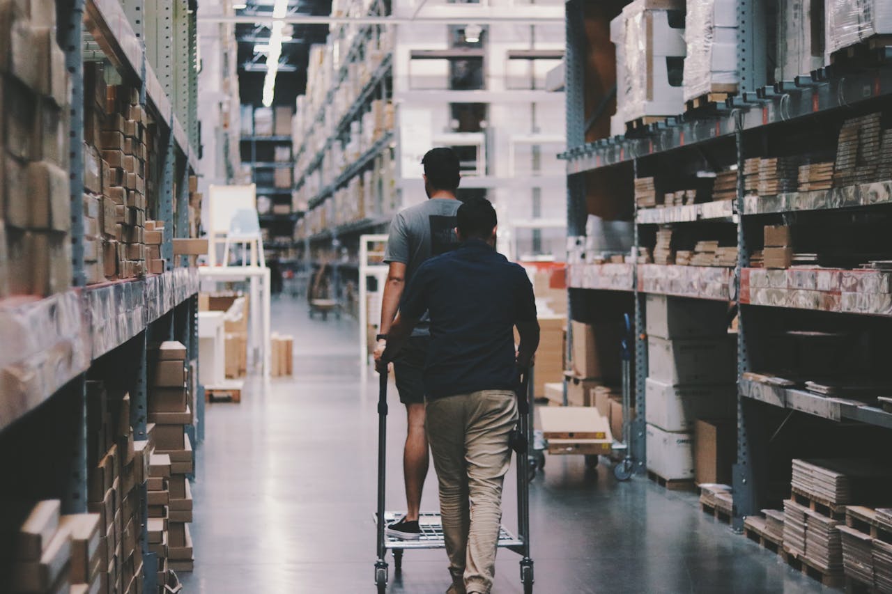 ARE YOU TAKING A GAP YEAR? BECOME A TEMPORARY WORKER THROUGH TEAMLY!